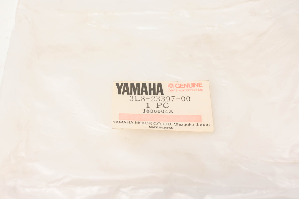 New OEM Yamaha 3L8-23397-00-00 Front Panel NOS