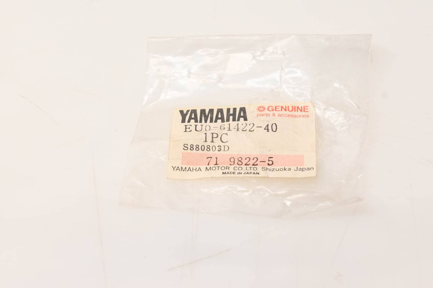 New OEM Yamaha EU0-61422-40-00 Steering Plate Pad NOS