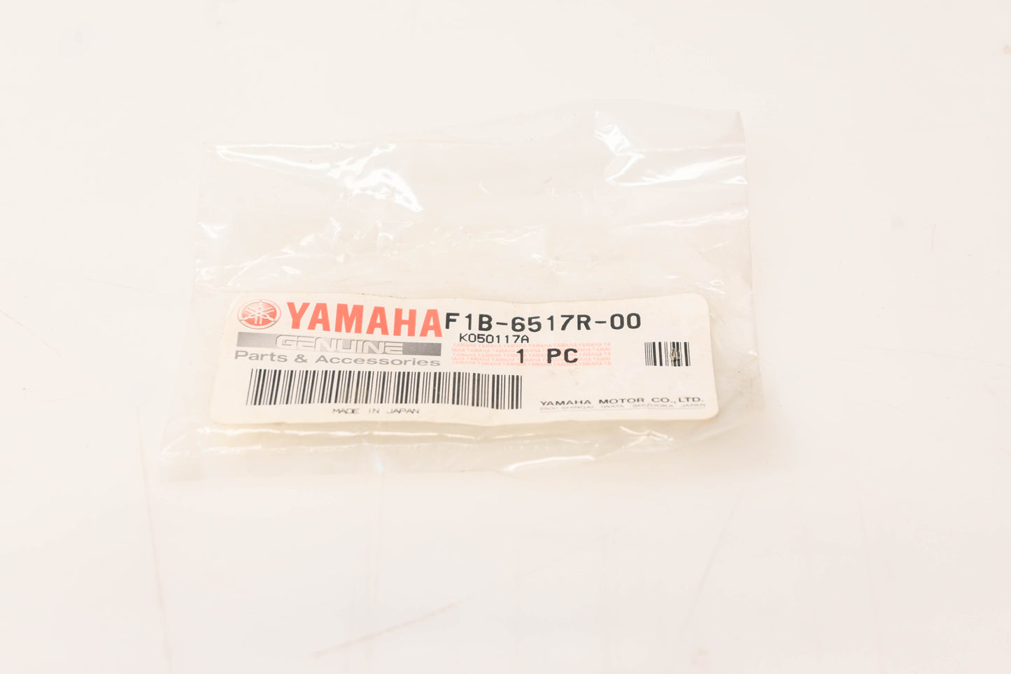 New OEM Yamaha F1B-6517R-00-00 Hinge Pin NOS
