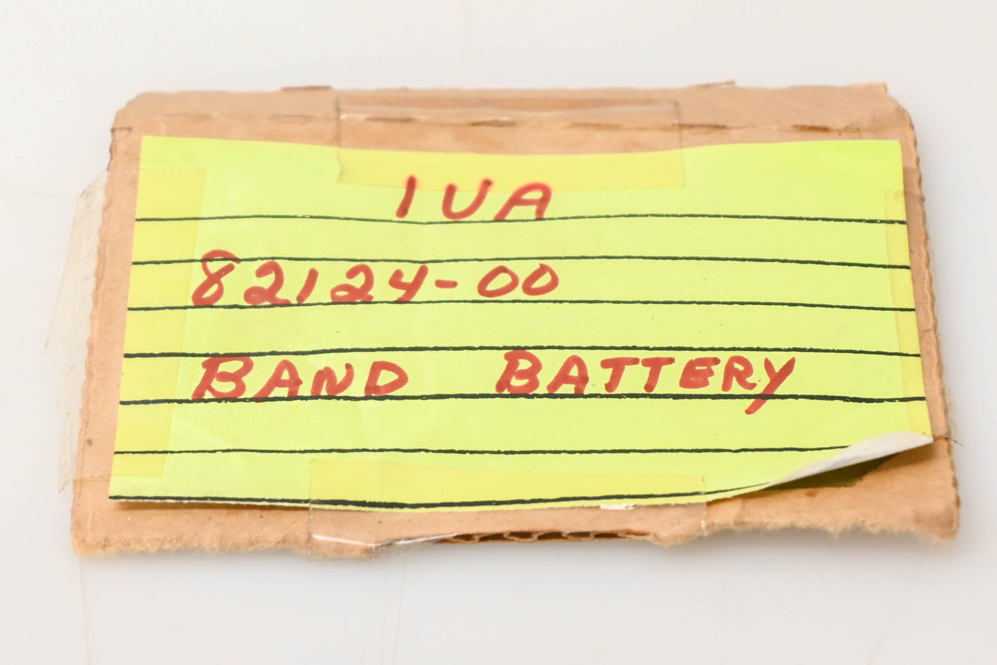 New OEM Yamaha 1UA-82124-00-00 Battery Band NOS