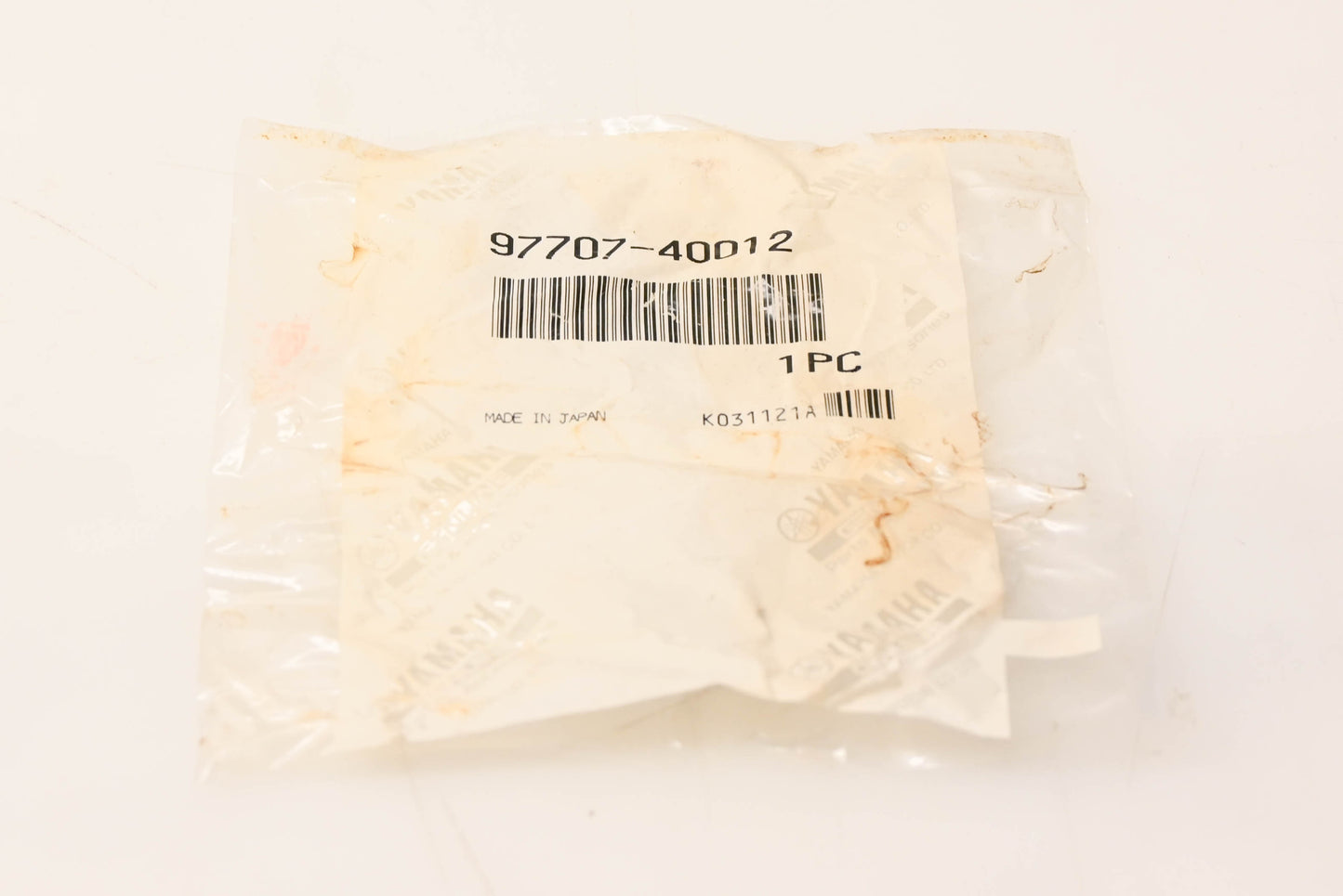 New OEM Yamaha 97707-40012-00 Tapping Screw NOS