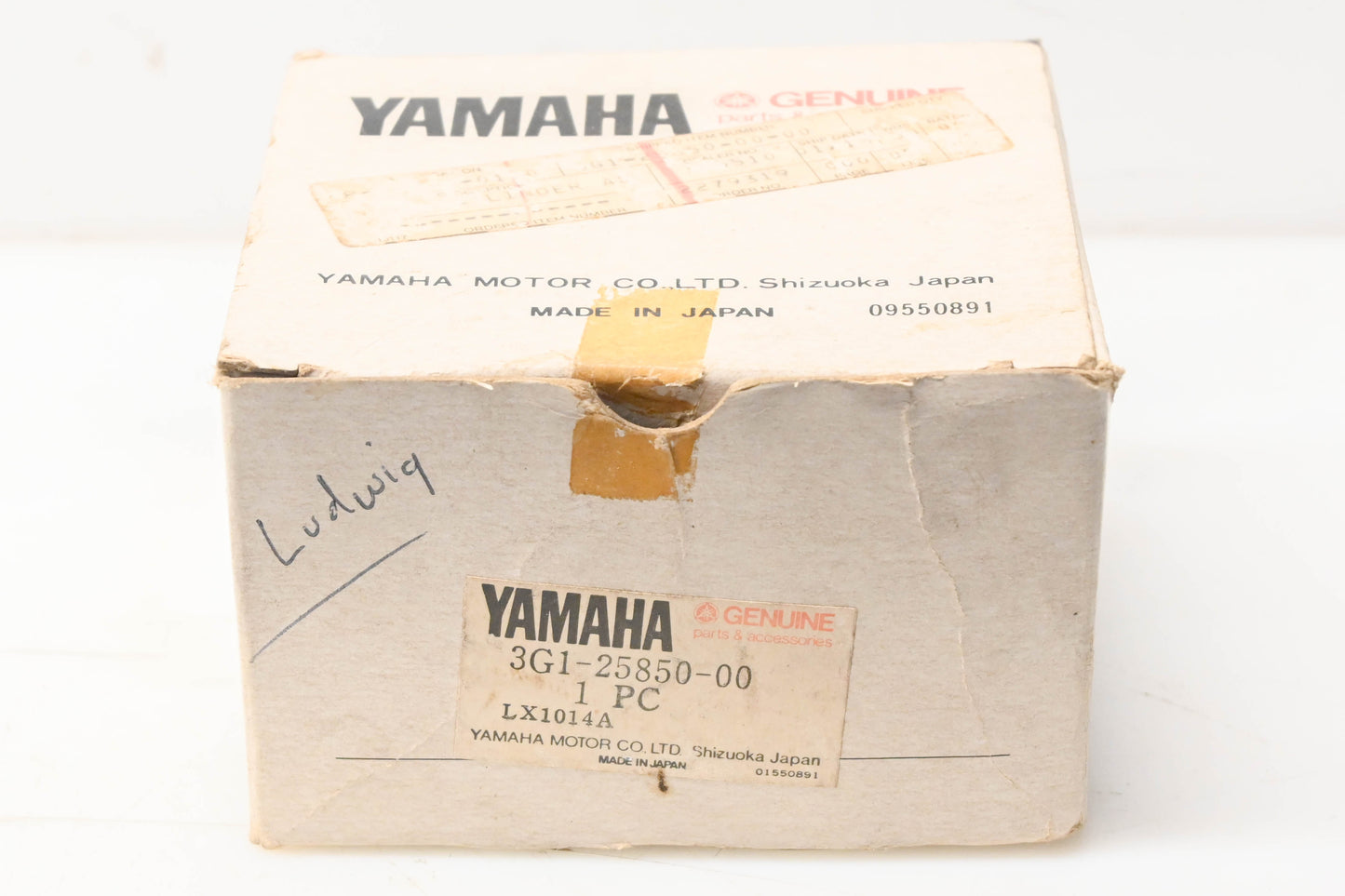 New OEM Yamaha 3G1-25850-00-00 Master Cylinder Assembly NOS