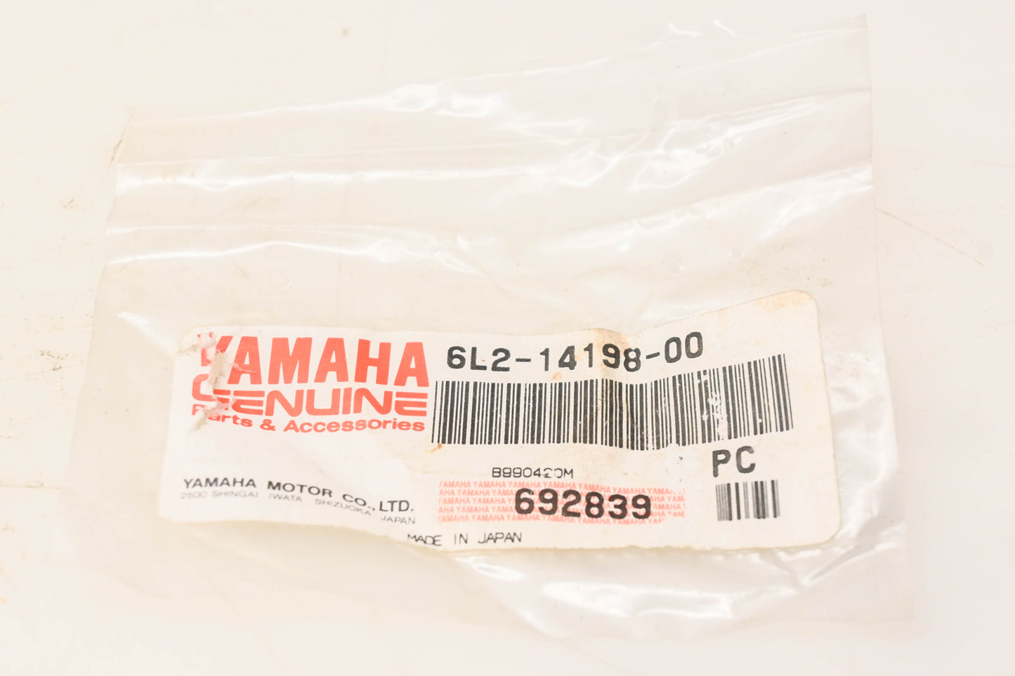 New OEM Yamaha 6L2-14198-00-00 Gasket NOS