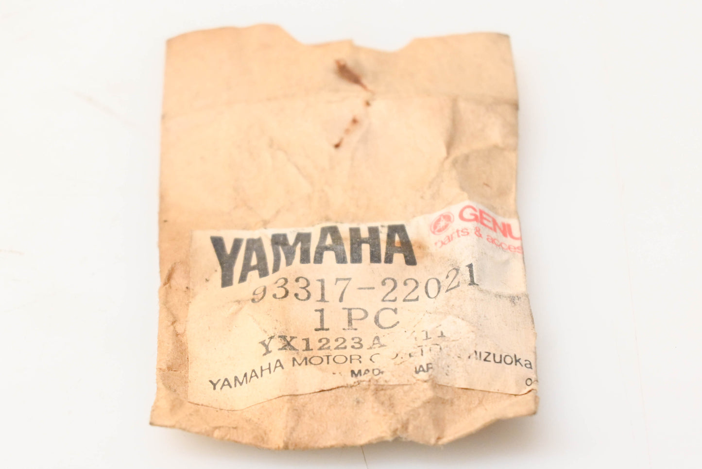 New OEM Yamaha 93317-22021-00 Needle Bearing NOS
