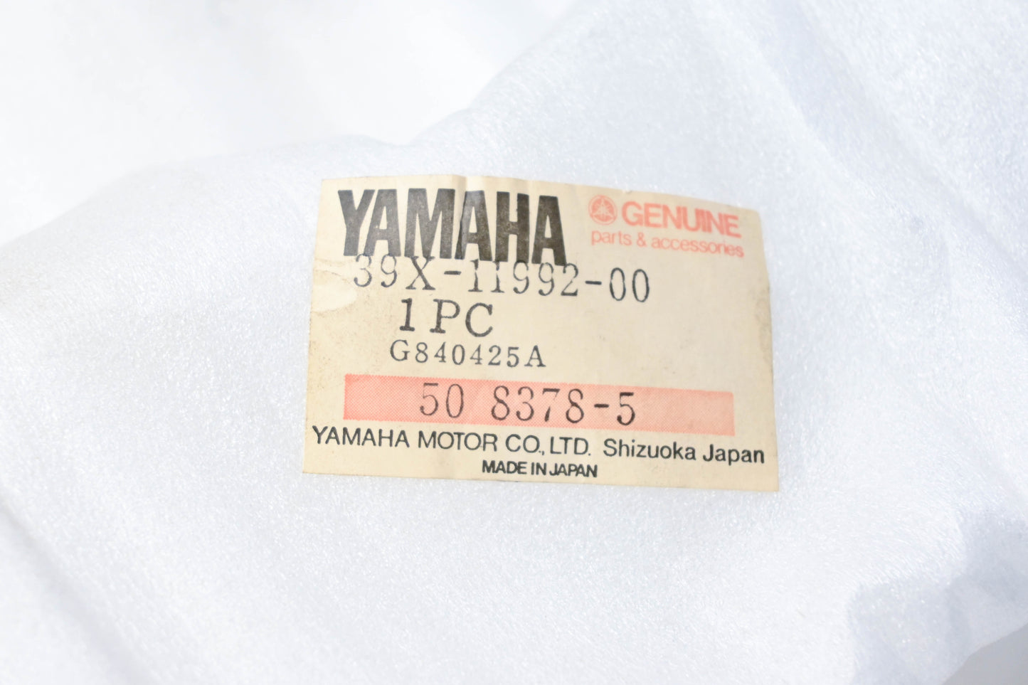 New OEM Yamaha 39X-11992-00-00 Housing Cover NOS