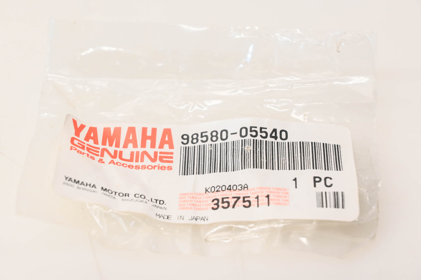 New OEM Yamaha 98580-05540-00 Pan Head Screw NOS