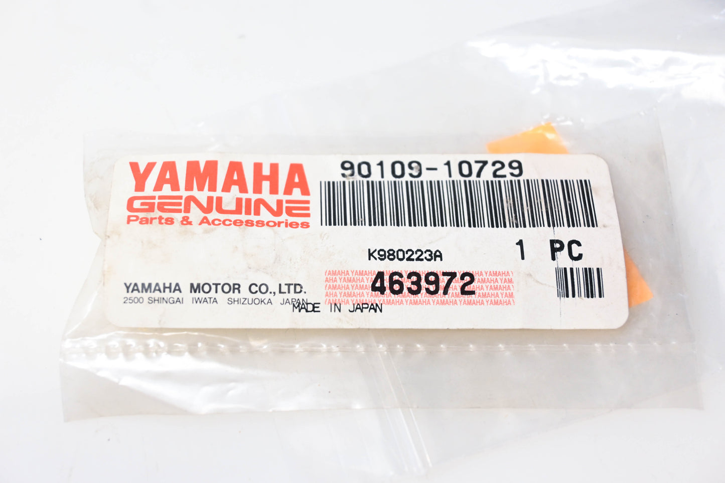 New OEM Yamaha 90109-10729-00 Bolt NOS