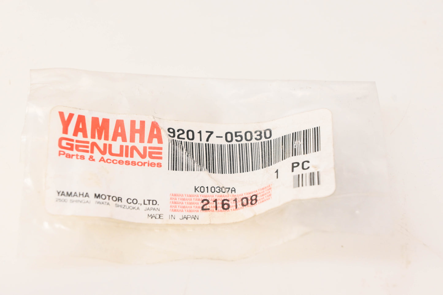 New OEM Yamaha 92017-05030-00 Button Head Bolt NOS