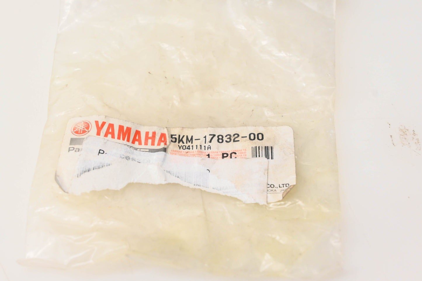 New OEM Yamaha 5KM-17832-00-00 Middle Gear Coupling NOS