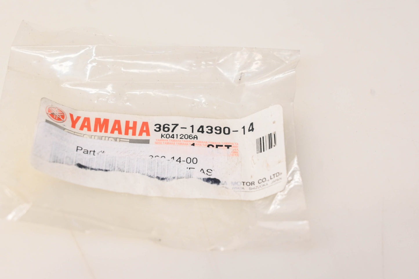 New OEM Yamaha 367-14390-14-00 Valve Seat Assembly NOS