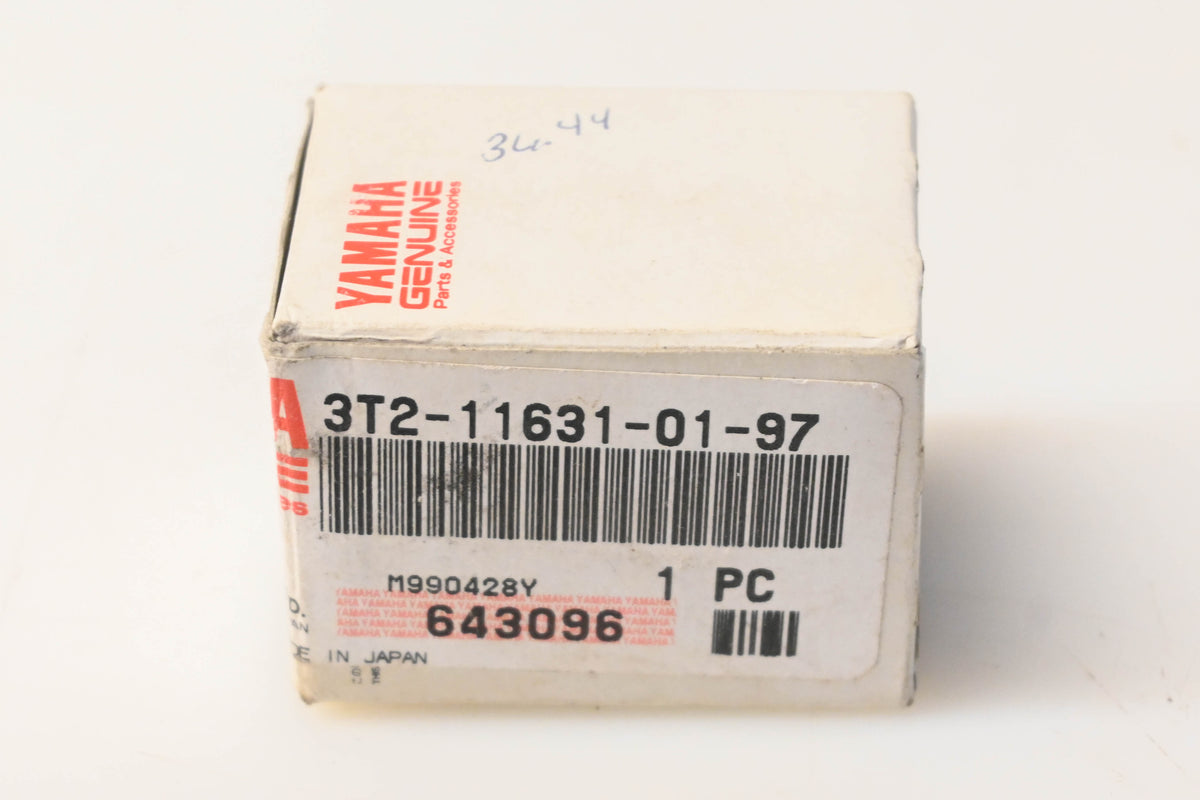 New OEM Yamaha 3T2-11631-01-97 Piston NOS