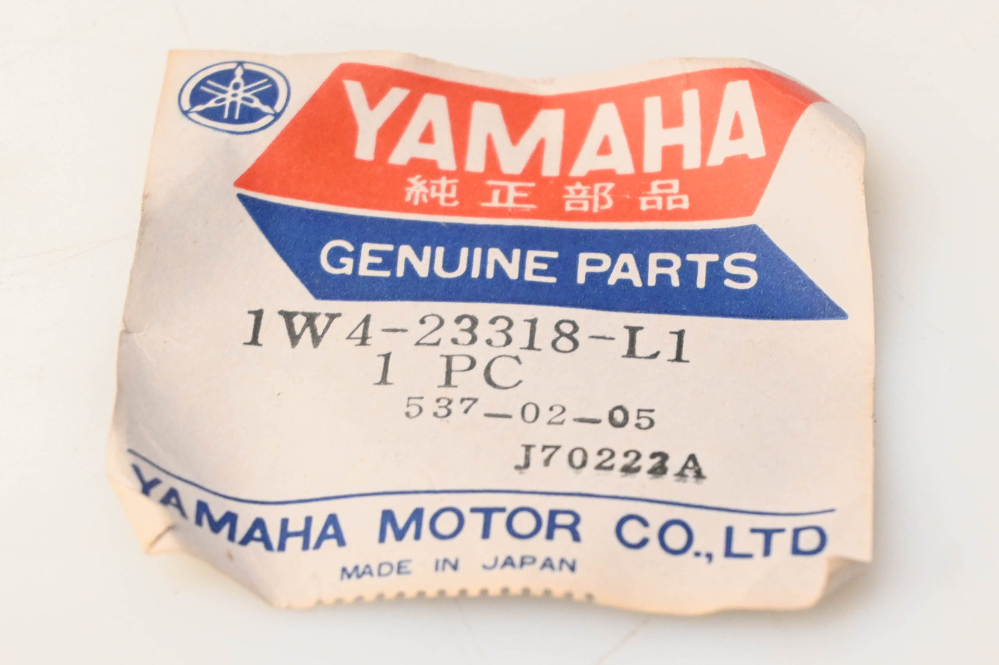 New OEM Yamaha 1W4-23318-L1-00 Cable Holder NOS