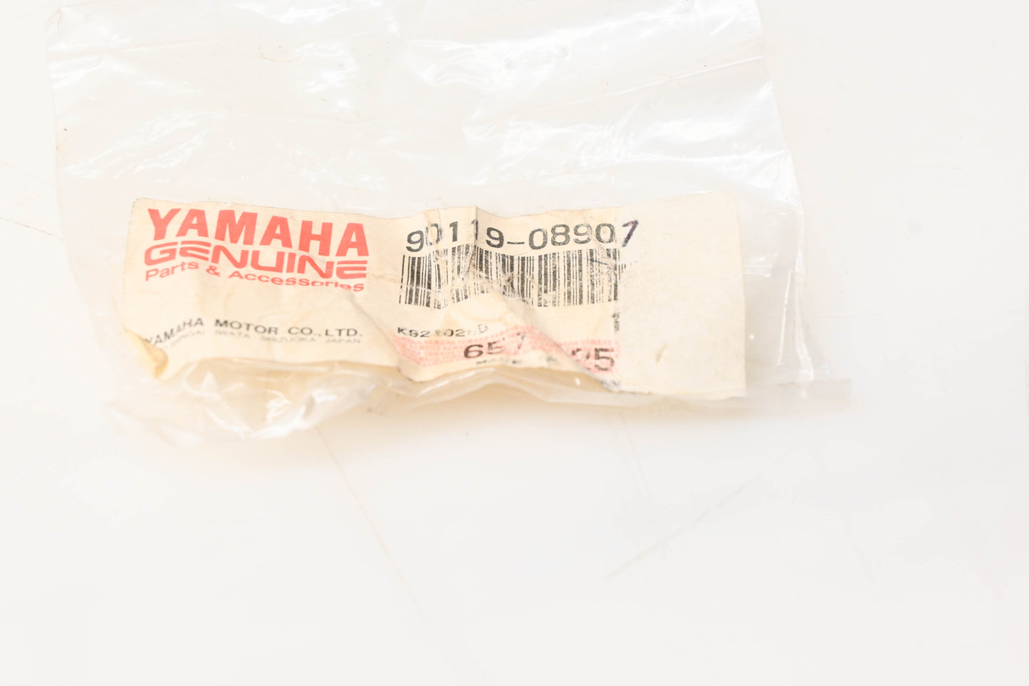 New OEM Yamaha 90119-08907-00 Bolt With Washer NOS