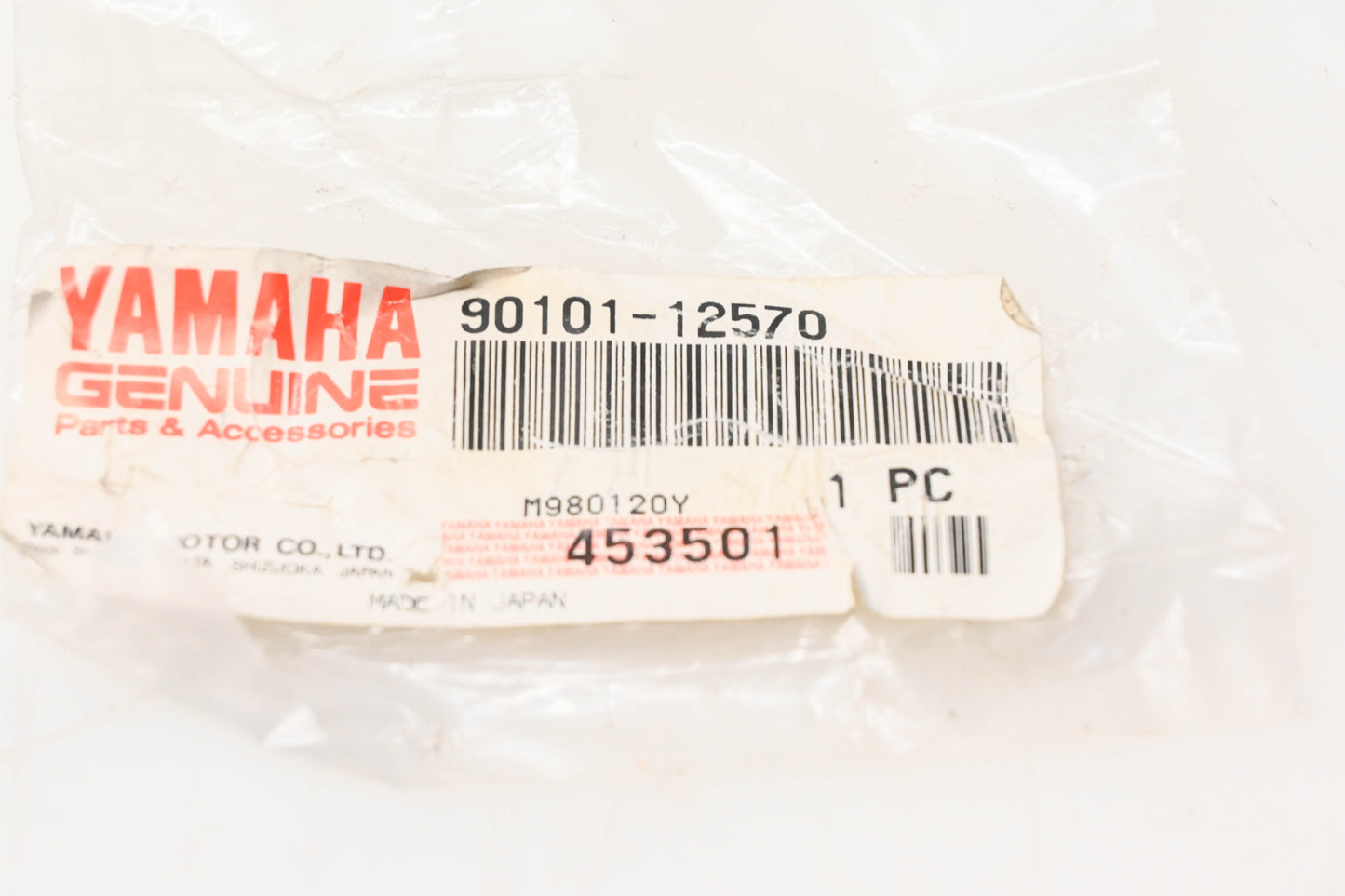 New OEM Yamaha 90101-12570-00 Bolt NOS