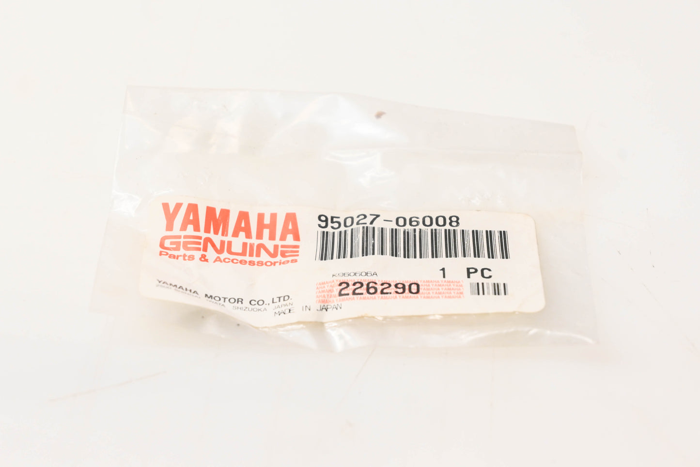 New OEM Yamaha 95027-06008-00 Flange Bolt NOS