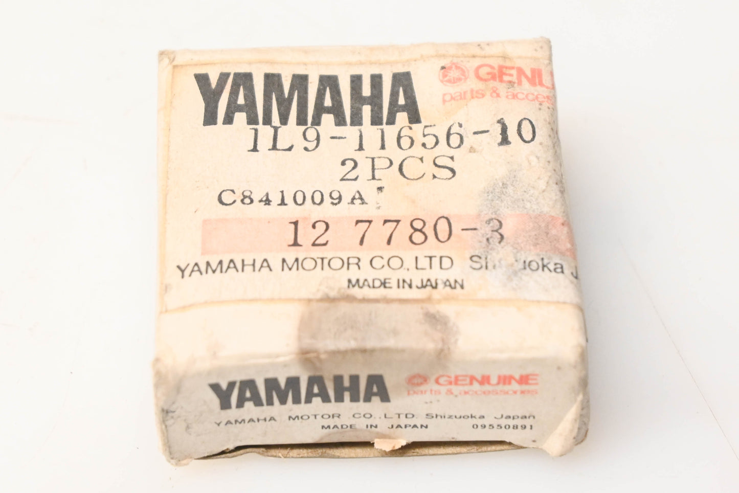 New OEM Yamaha 1L9-11656-10-00 Plane Bearing Kit Qty 2 NOS