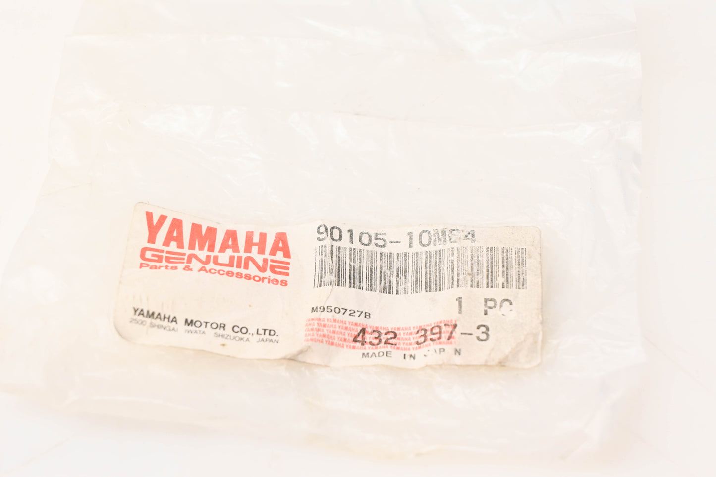 New OEM Yamaha 90105-10M64-00 Bolt With Washer NOS