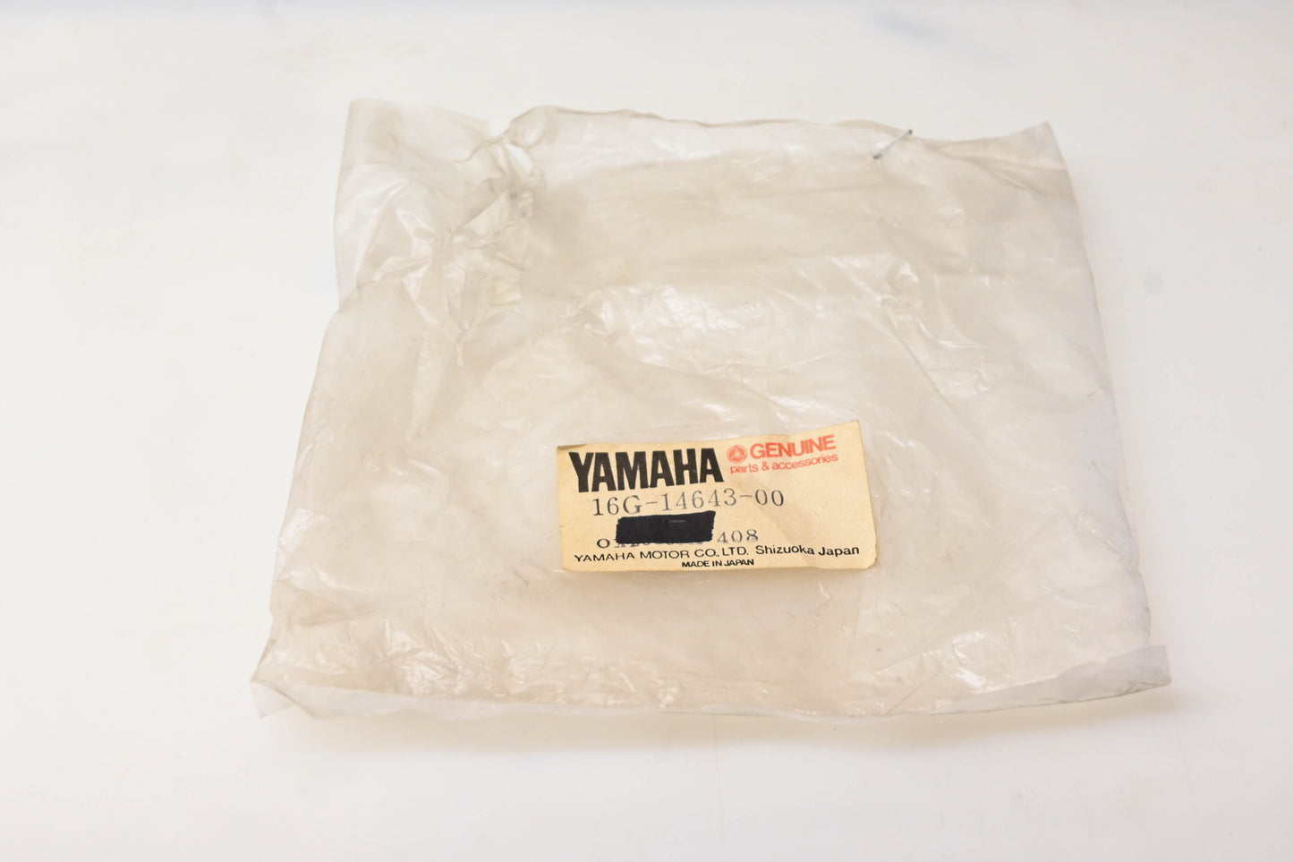 New OEM Yamaha 16G-14643-00-00 Gasket NOS