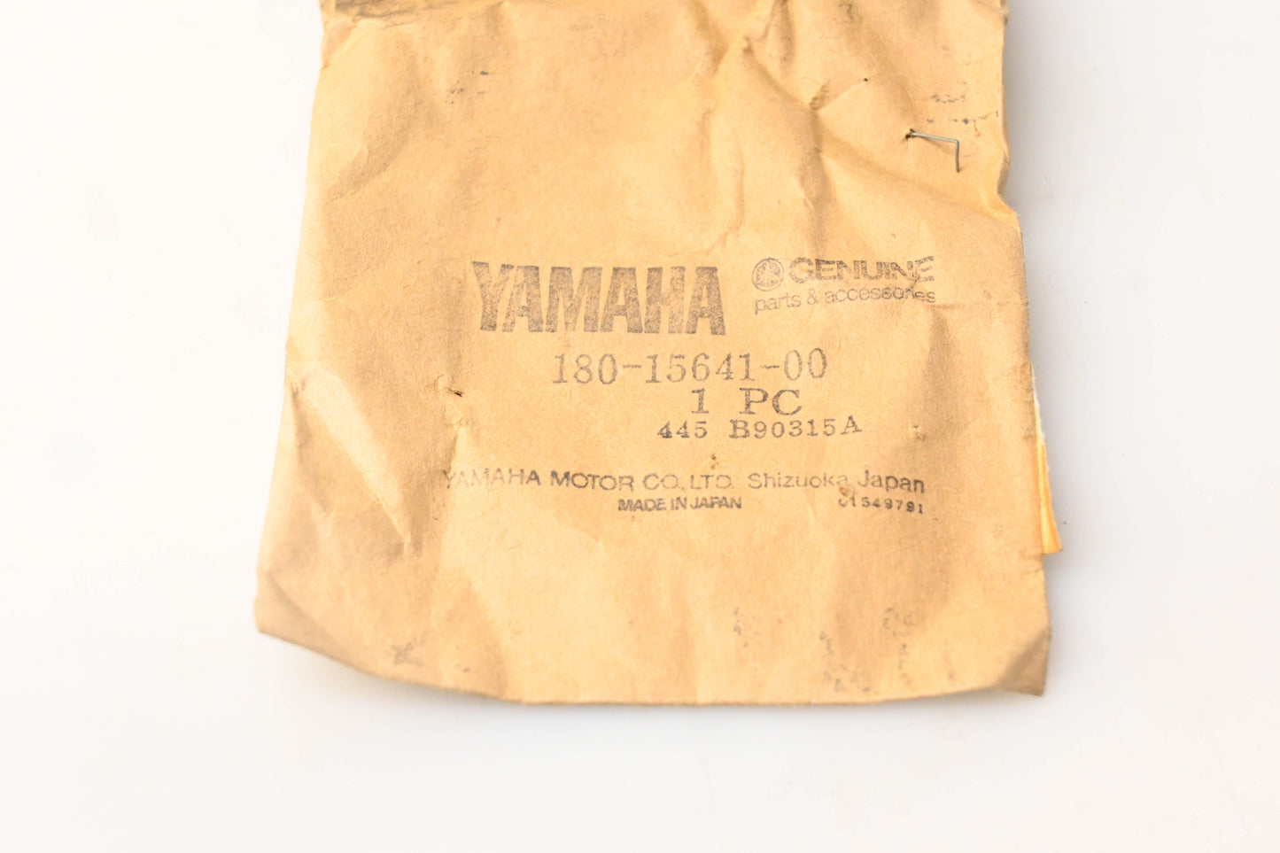 New OEM Yamaha 180-15641-00-00 Kick Start Gear NOS