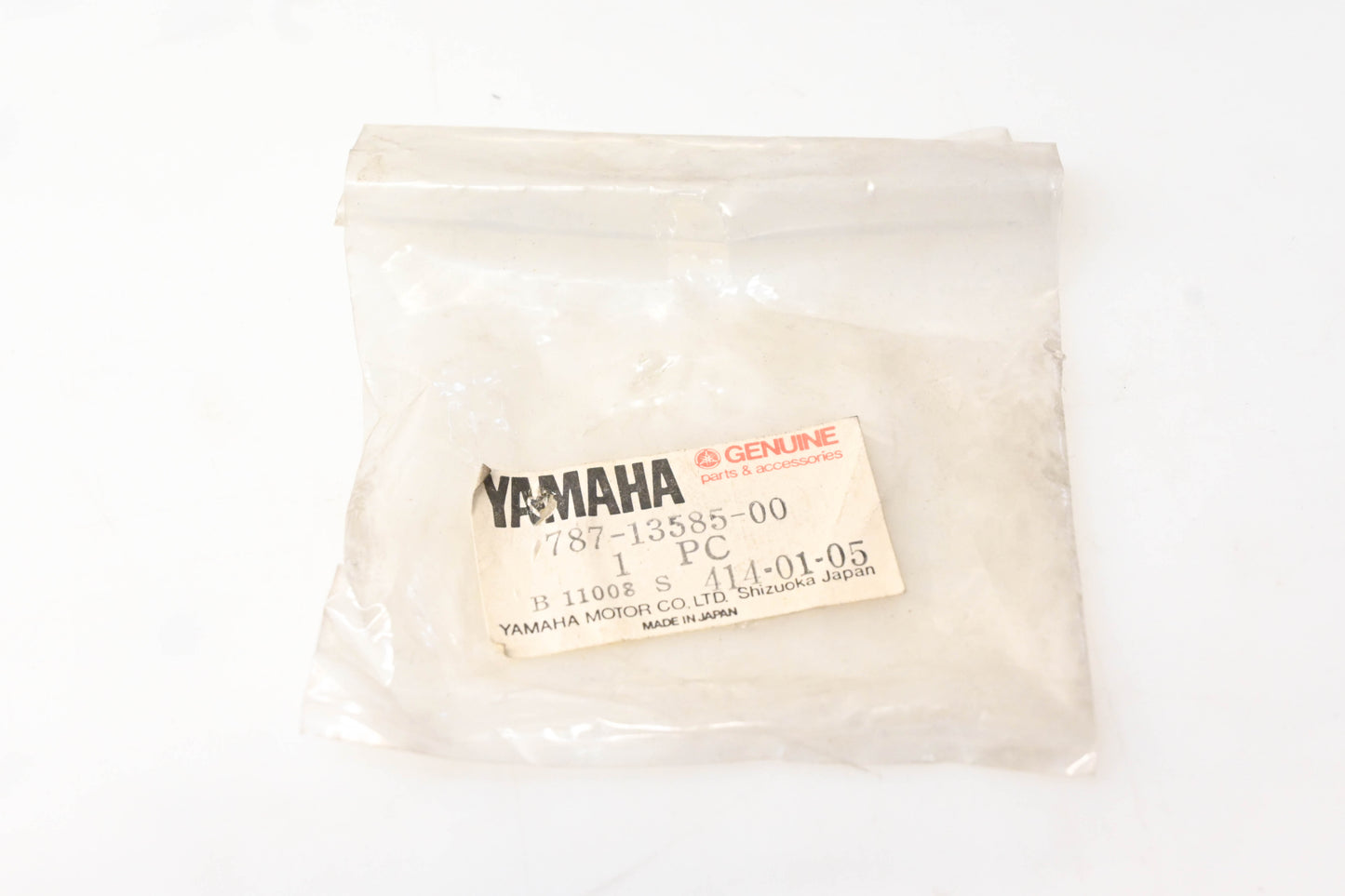 New OEM Yamaha 787-13585-00-00 Manifold NOS