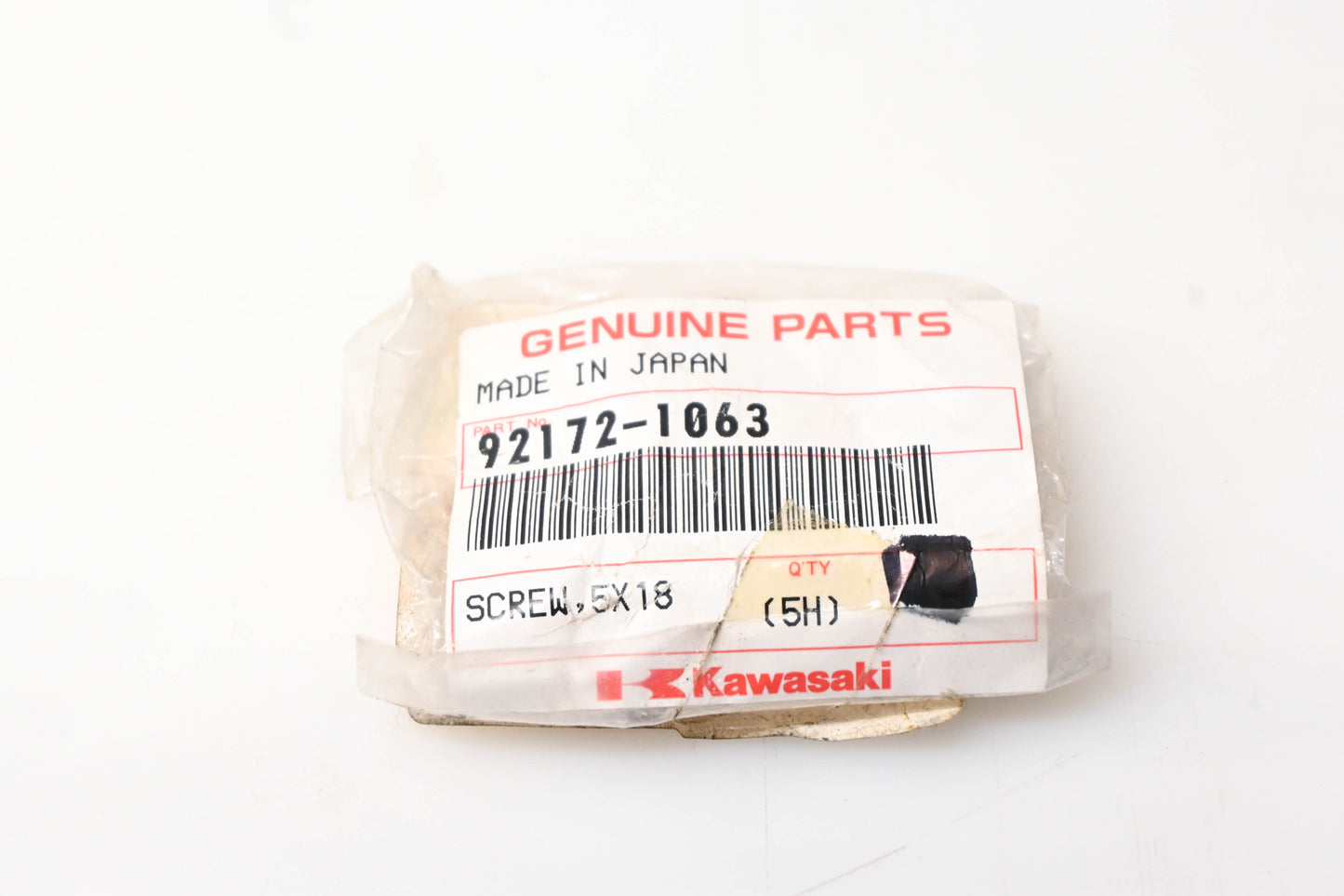 New OEM Kawasaki 92172-1063 Washer with Screw NOS