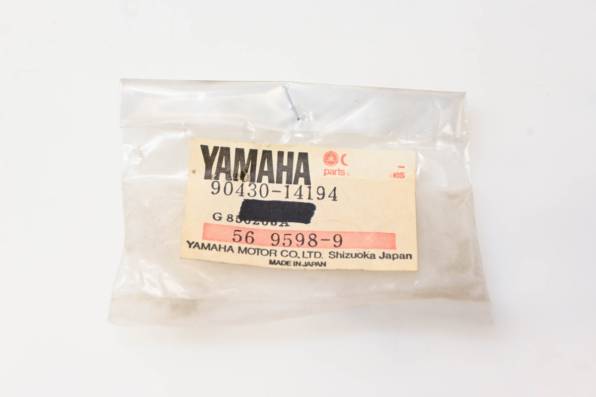 New OEM Yamaha 90430-14194-00 Gasket NOS