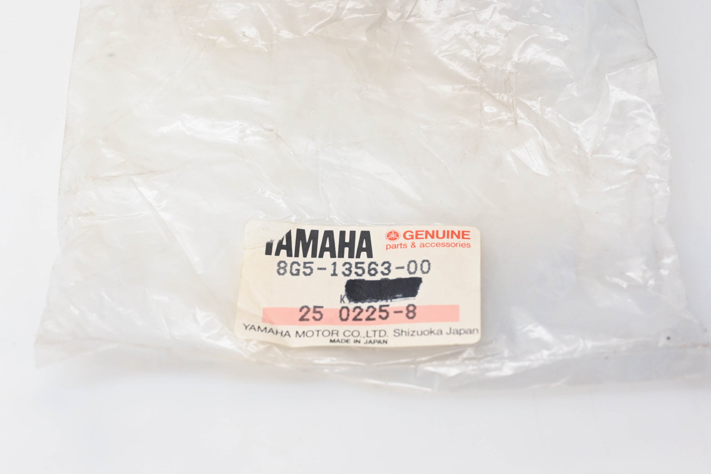 New OEM Yamaha 8G5-13563-00-00 Gasket NOS