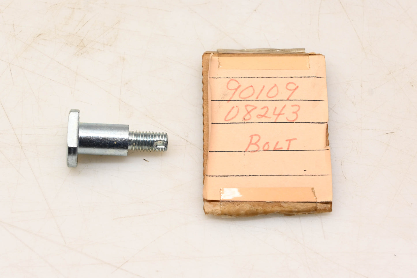New OEM Yamaha 90109-08243-00 Bolt NOS
