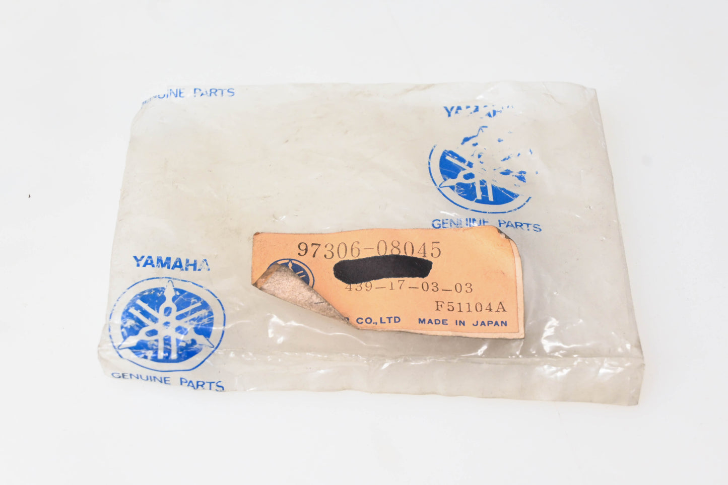 New OEM Yamaha 97306-08045-00 Bolt NOS