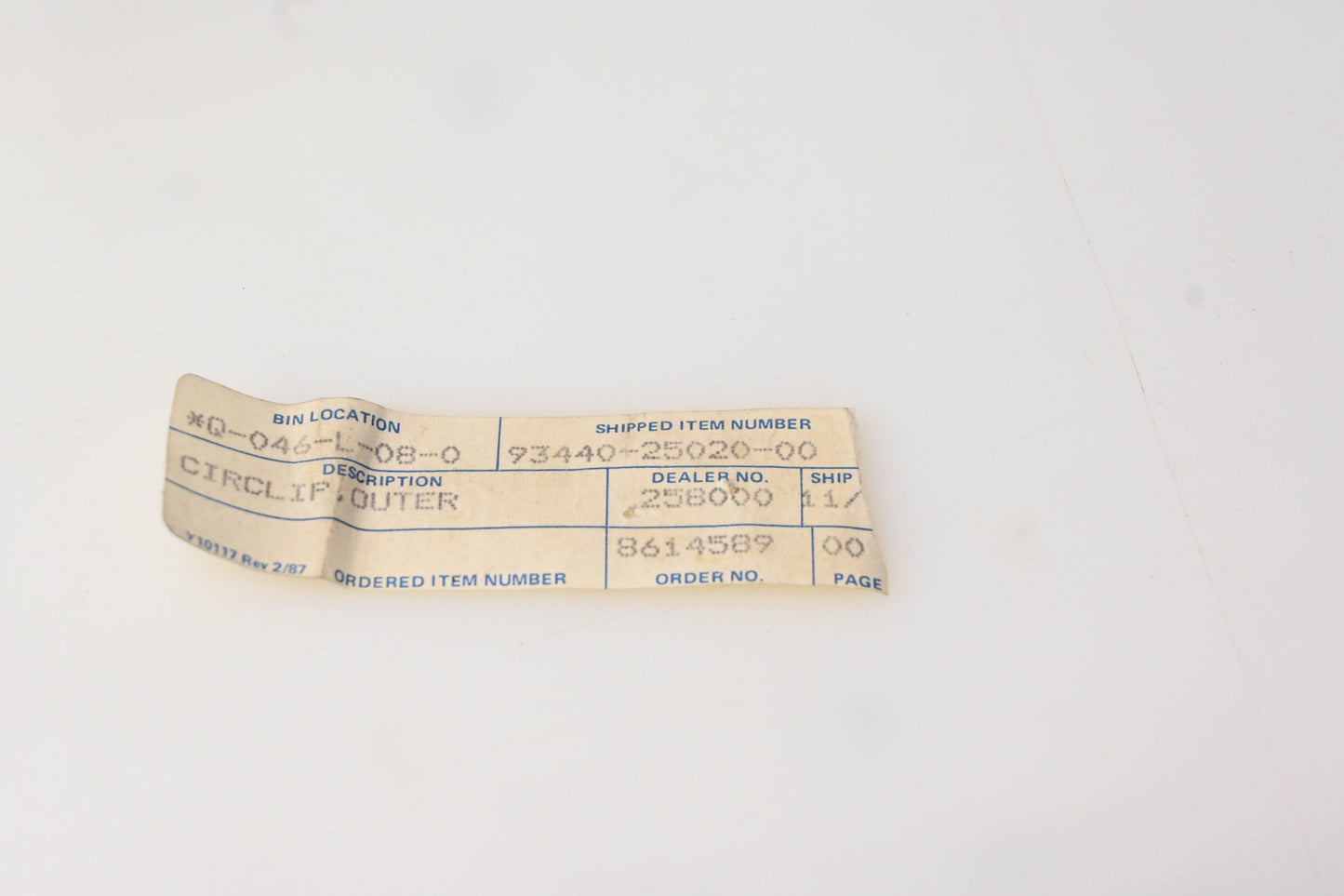 New OEM Yamaha 93440-25020-00 Outer Circlip NOS
