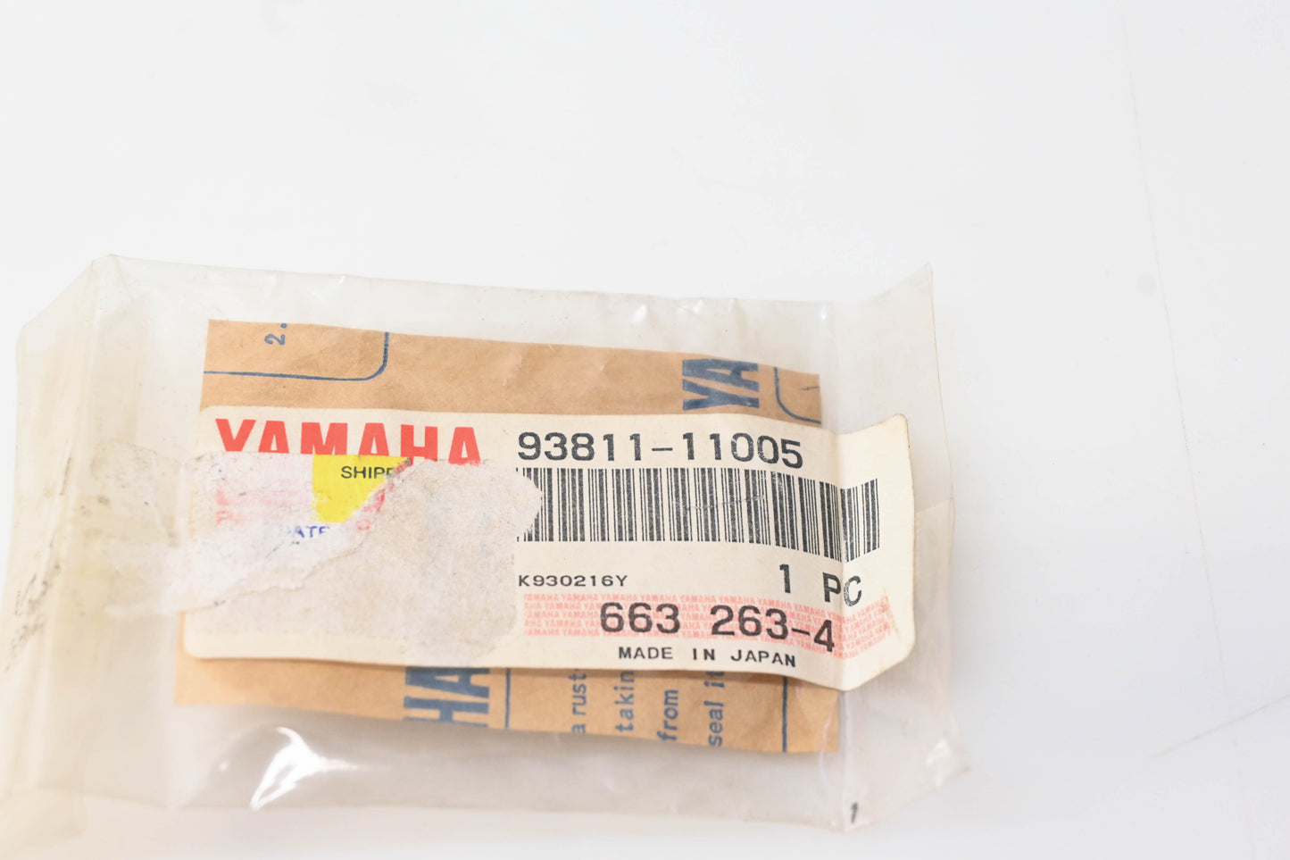 New OEM Yamaha 93811-11005-00 Drive Sprocket NOS