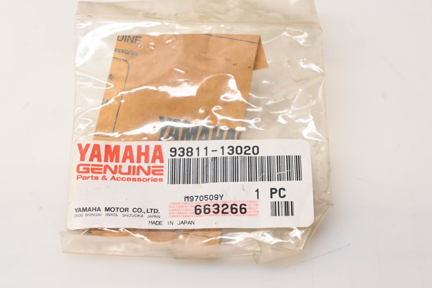 New OEM Yamaha 93811-13020-00 Front Sprocket NOS