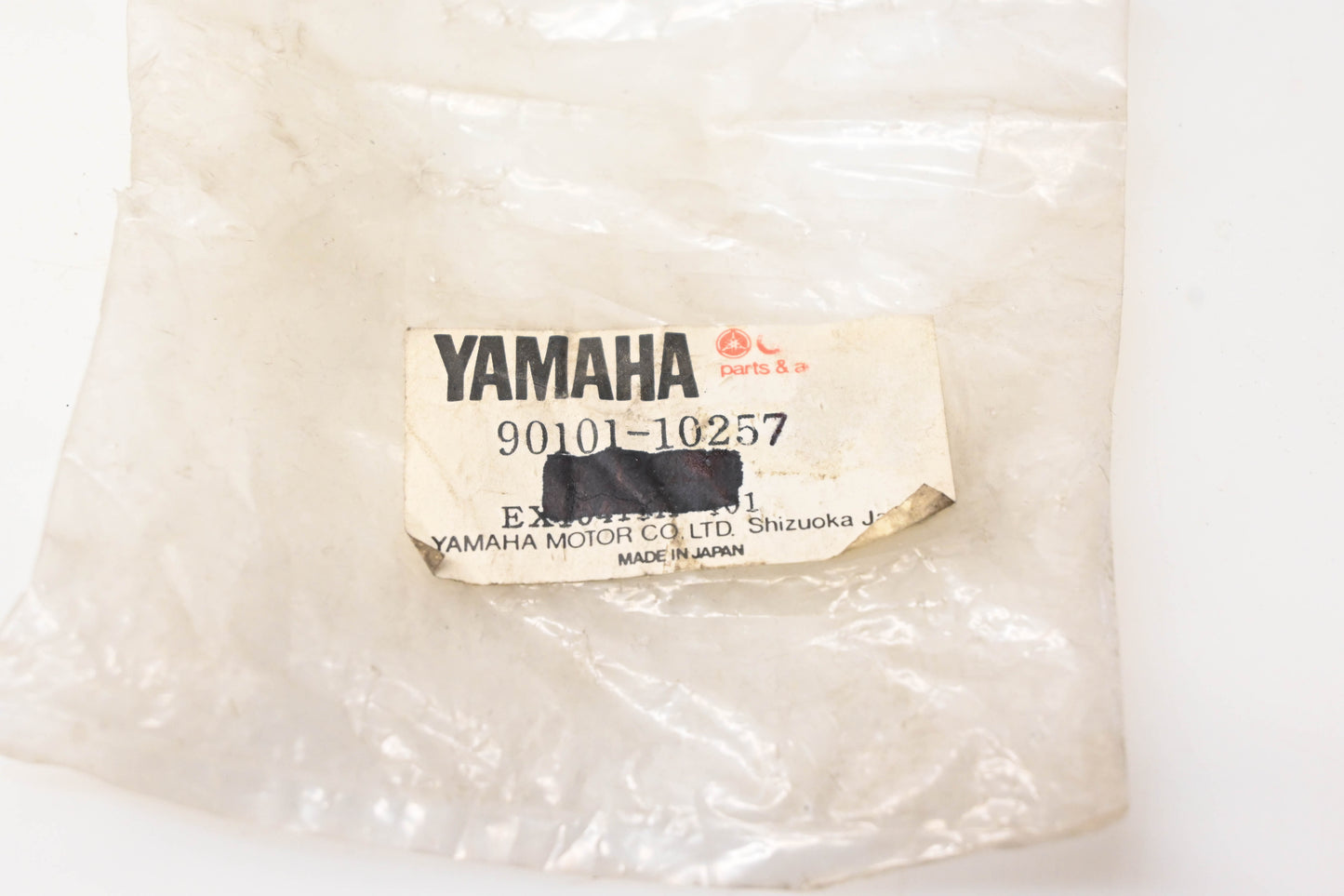 New OEM Yamaha 90101-10257-00 Bolt NOS