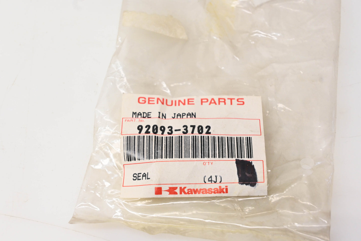 New OEM Kawasaki 92093-3702 Oil Seal NOS
