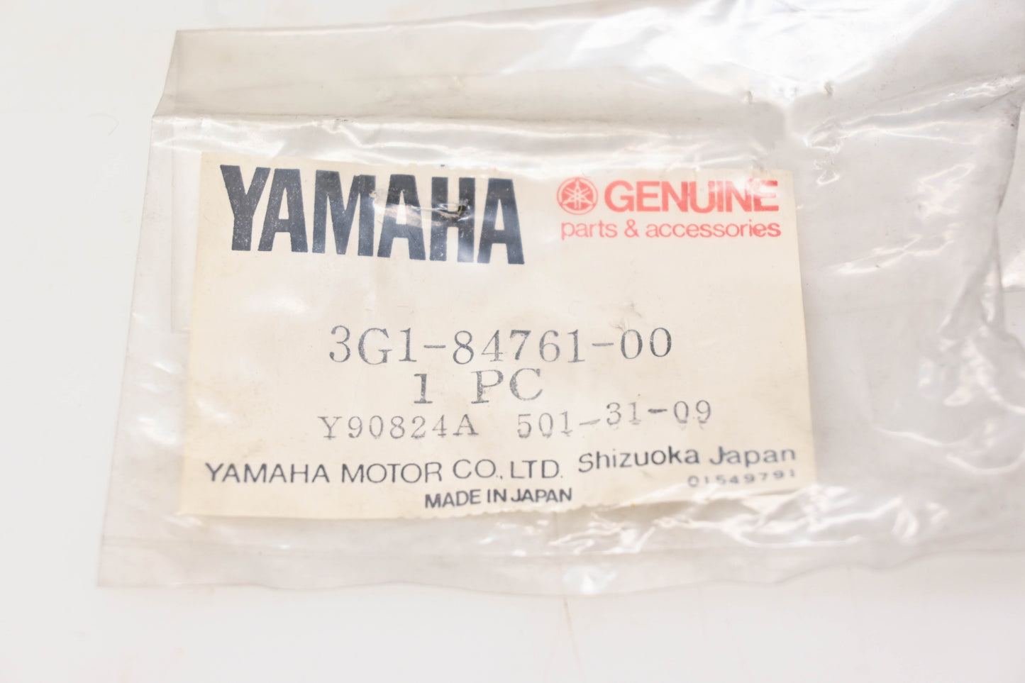 New OEM Yamaha 3G1-84761-00-00 Bolt NOS