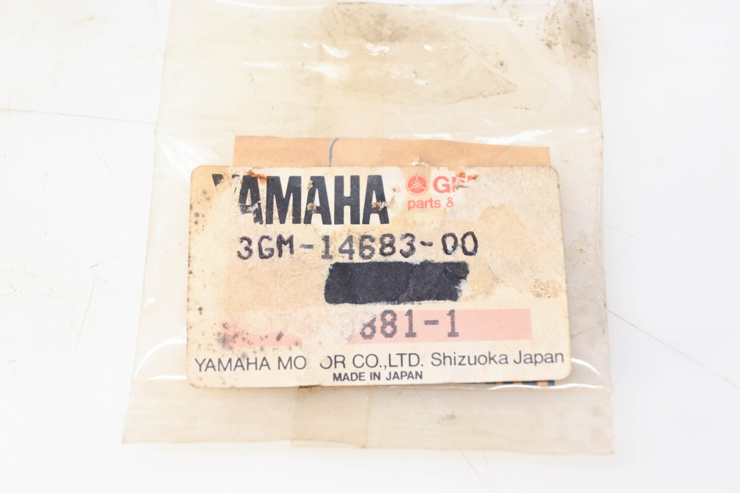 New OEM Yamaha 3GM-14683-00-00 Exhaust Spring NOS