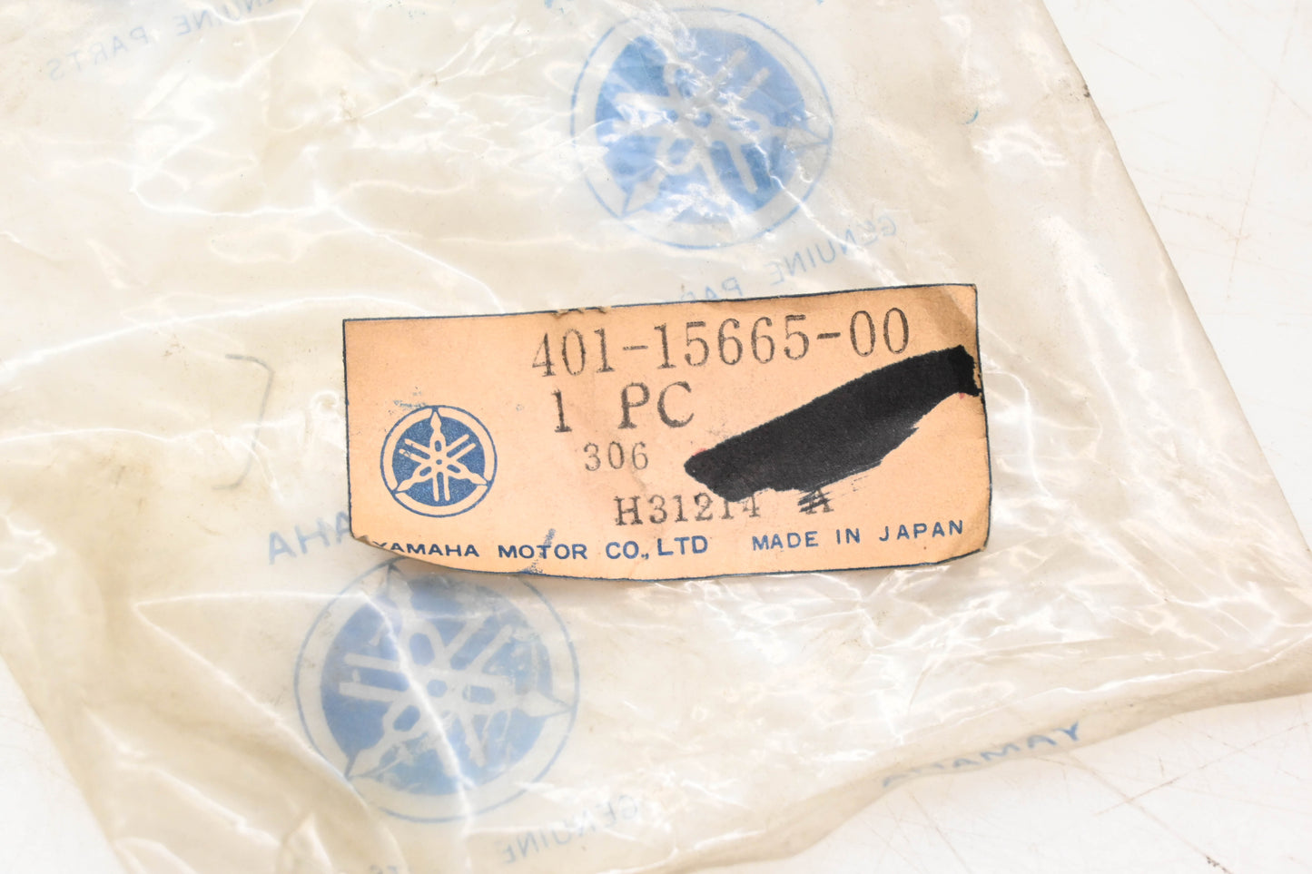 New OEM Yamaha 401-15665-00-00 Torsion Spring NOS