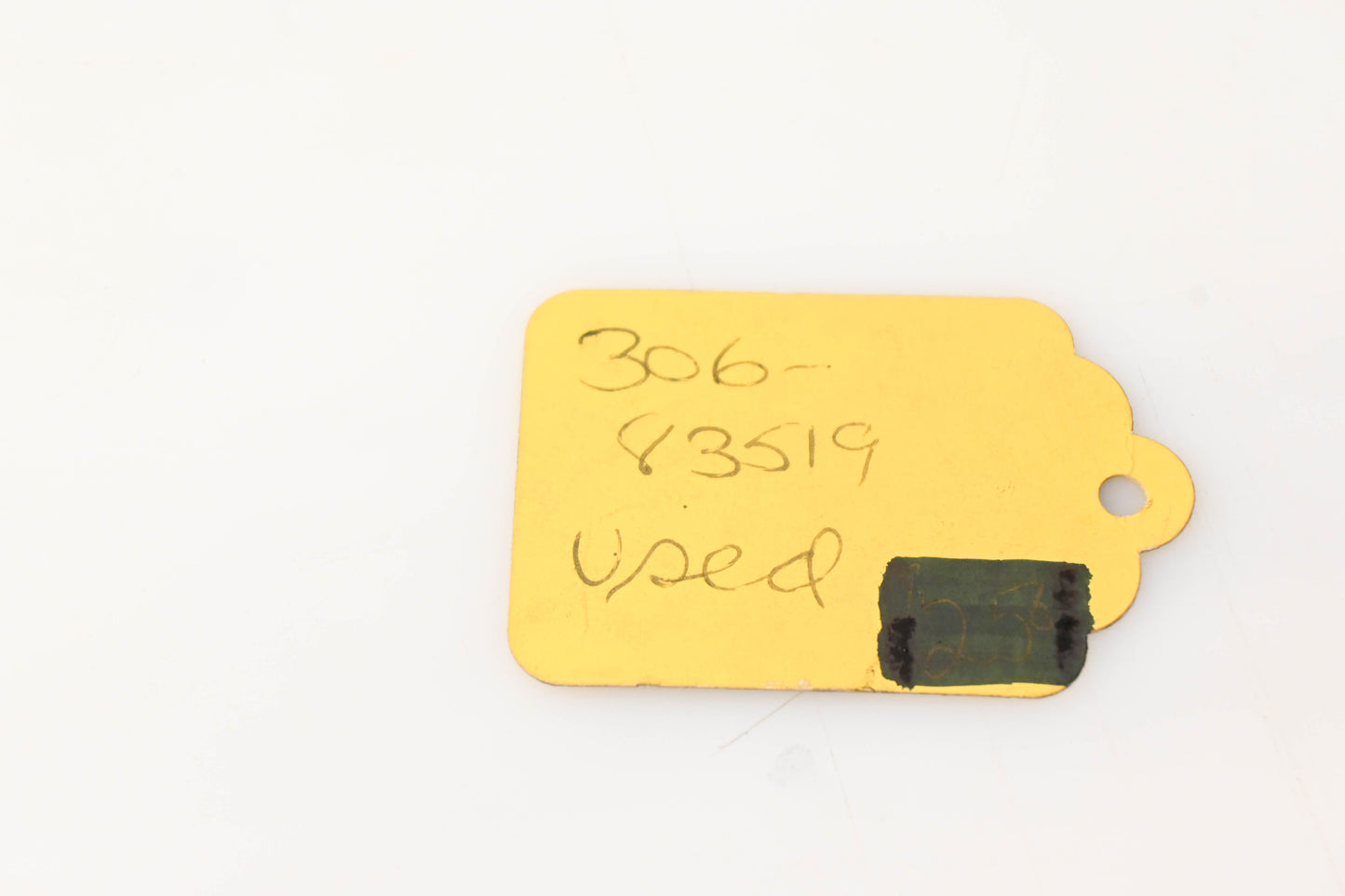 Yamaha 306-83519-00-00 Meter Bracket