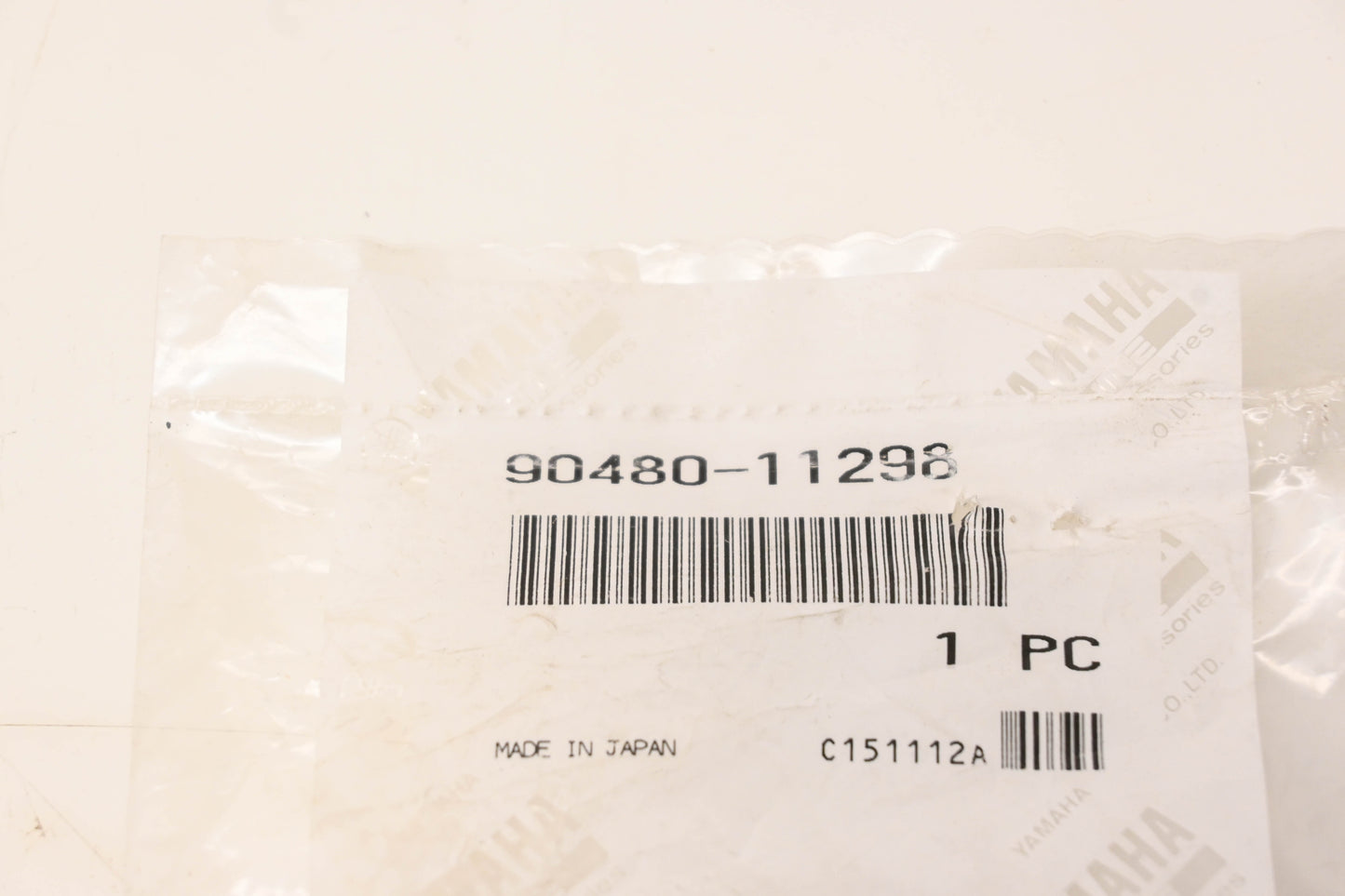 New OEM Yamaha 90480-11298-00 Grommet NOS