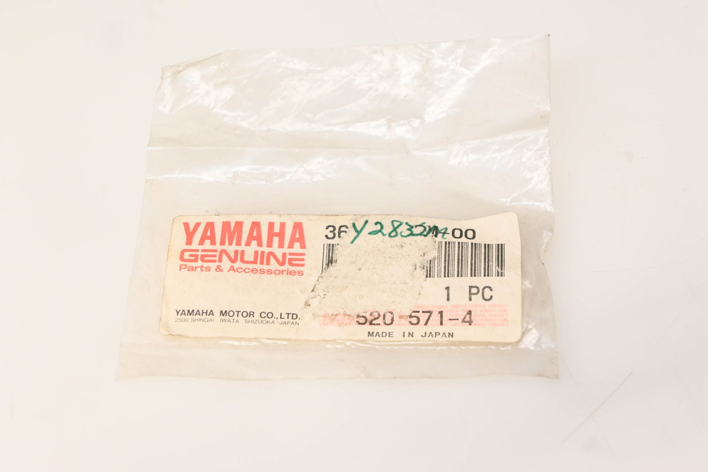 New OEM Yamaha 36Y-2832M-00-00 Left Protector NOS