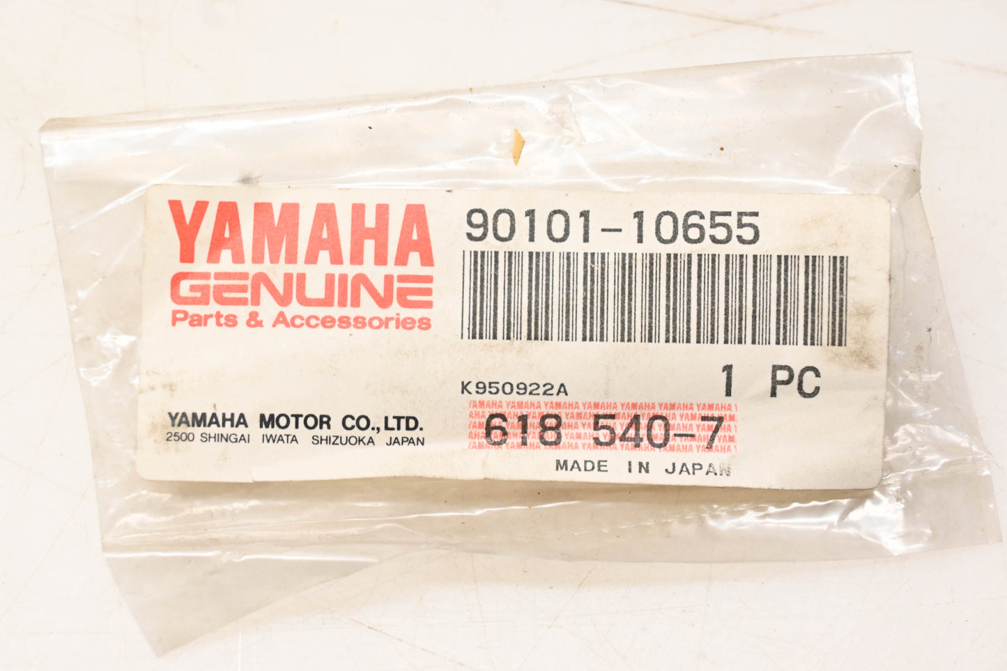 New OEM Yamaha 90101-10655-00 Bolt NOS