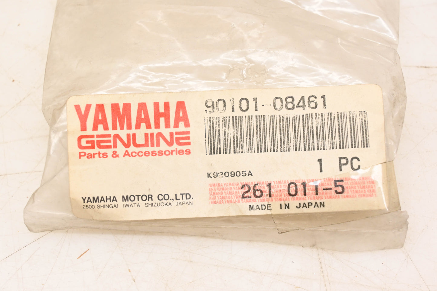 New OEM Yamaha 90101-08461-00 Drive Shaft Bolt NOS