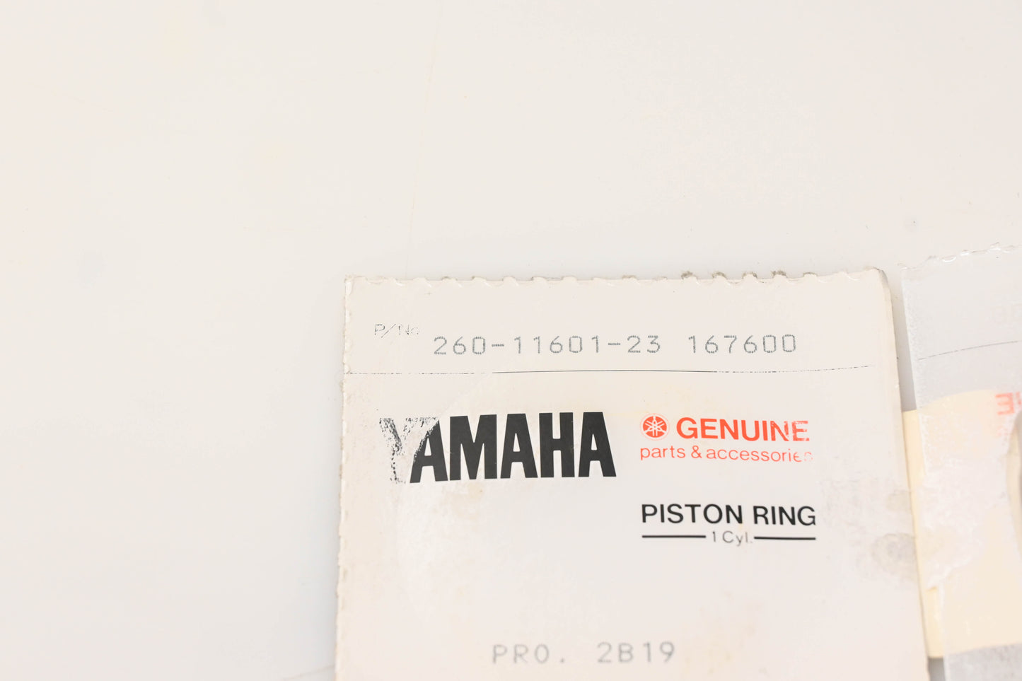 New OEM Yamaha 260-11601-23-00 Piston Ring Kit NOS
