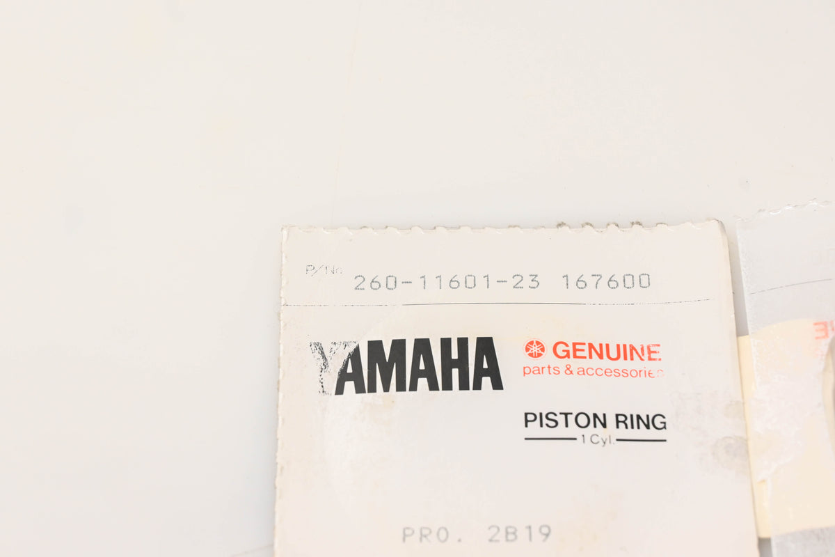 New OEM Yamaha 260-11601-23-00 Piston Ring Kit NOS