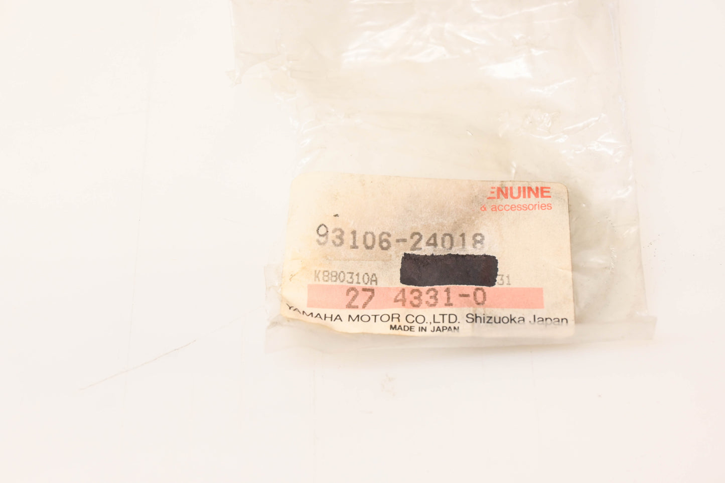New OEM Yamaha 93106-24018-00 Oil Seal NOS