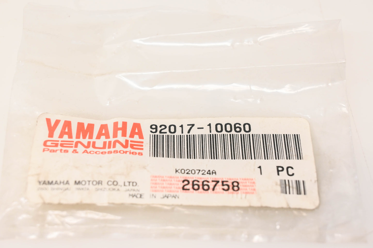 New OEM Yamaha 92017-10060-00 Button Head Bolt NOS