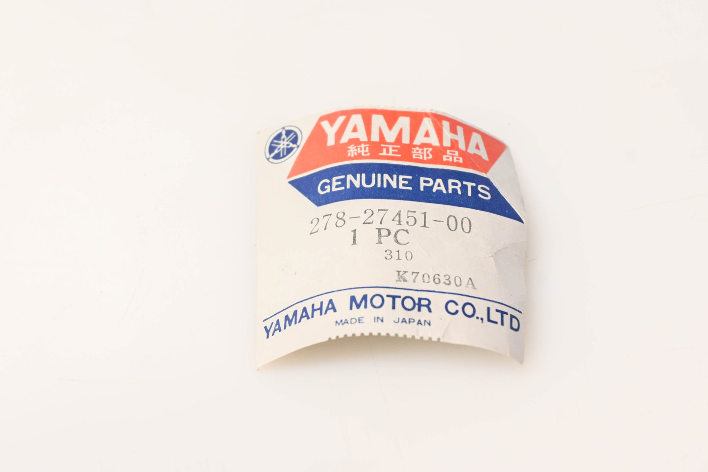 New OEM Yamaha 278-27451-00-00 Foot Rest NOS