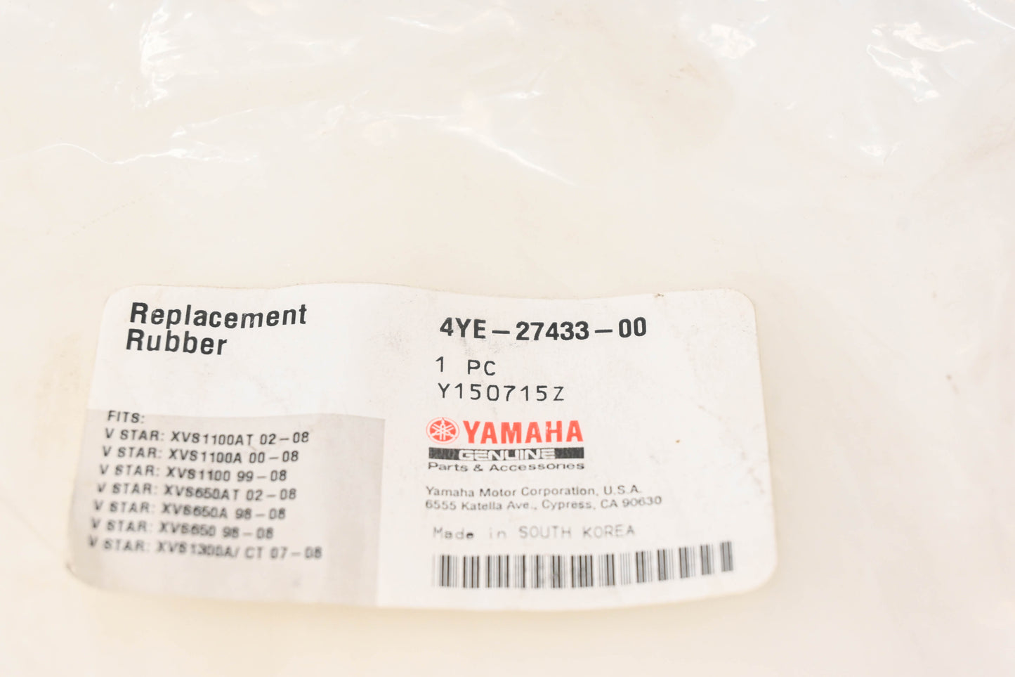 New OEM Yamaha 4YE-27433-00-00 Rear Rubber Foot Rest Cover NOS