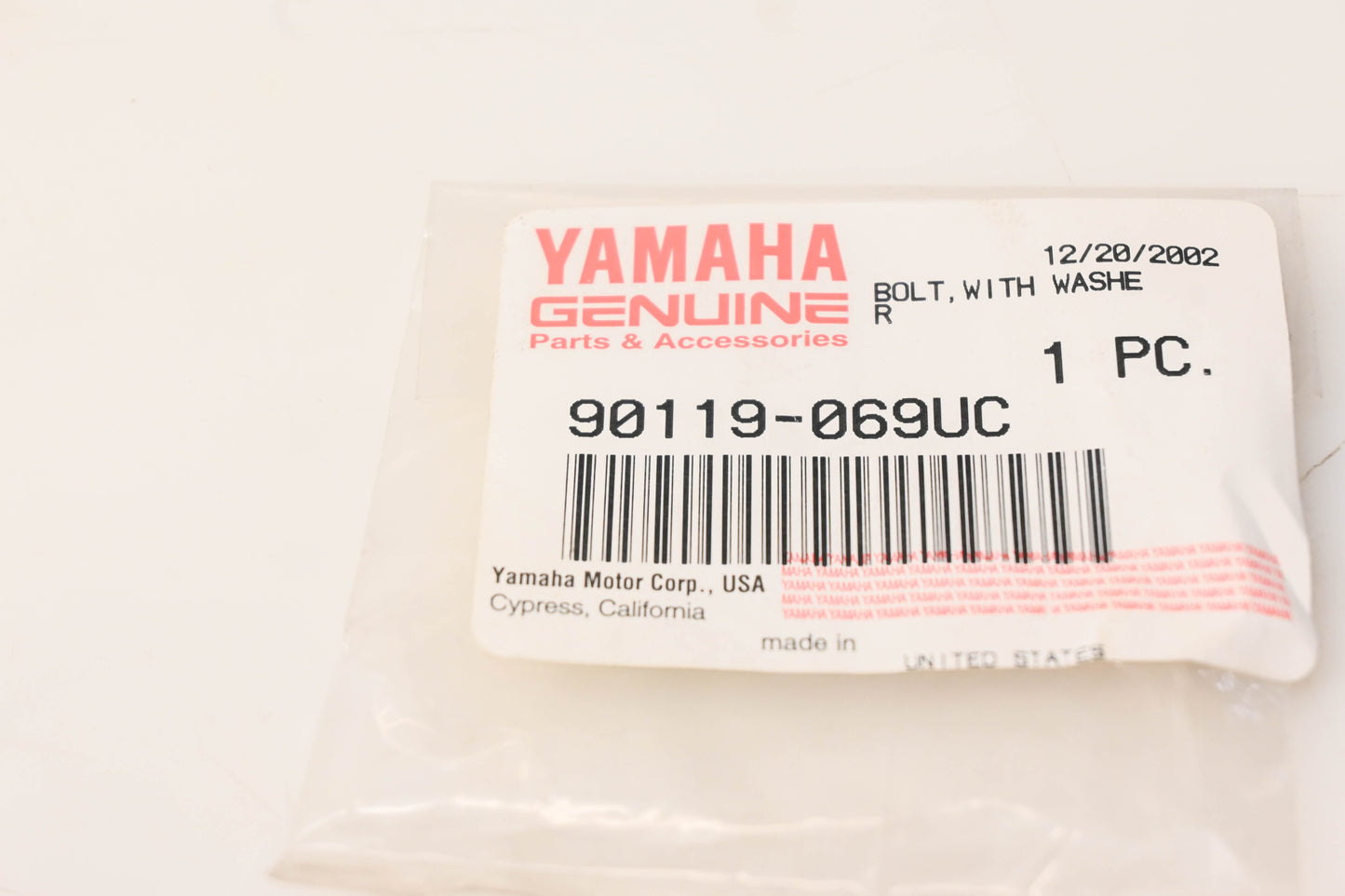 New OEM Yamaha 90119-069UC-00 Bolt NOS