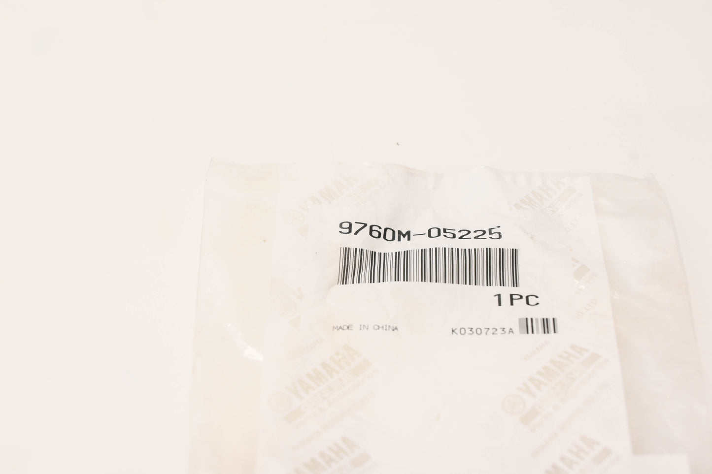 New OEM Yamaha 9760M-05225-00 Pan Head Screw With Washer NOS